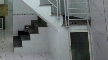 Cho thuê nhà 3.5x12m ở Kênh Tân Hoá