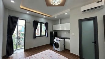 Hh1% Bán nhà có 7p dịch vụ full nội thất,4,5 x9,5m 4 tầng chỉ 8,8 tỷ 