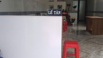 Tuyển gấp lễ tân văn phòng tại quận bình tân 