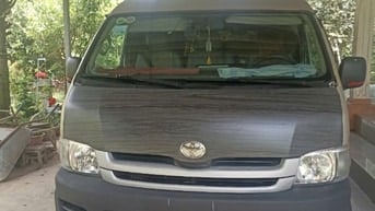 Cần bán xe tải van: Đời 2005 Toyota đầu búa