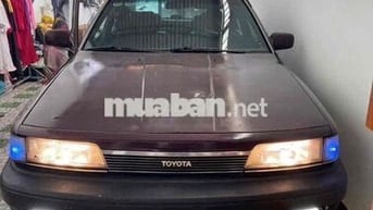 Toyota Camry 1989 MT 100000 km