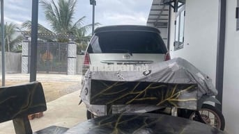 Toyota Innova 2008 J - 20000 km
