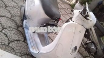 Bán xe vespa cũ như hình