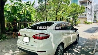 Ford Fiesta 2016 1.5 AT Titanium - 70000 km