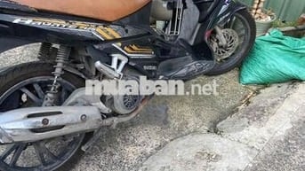 Suzuki Hayate 125 màu đen nâu thiếu tiền phòng tro