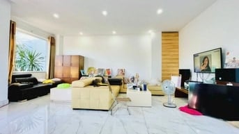 Biệt thự sân vườn đường 20m KDC Phú Xuân Nhà Bè 230m2 giá tốt 19 tỷ 5