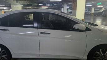 Bán xe ô tô Honda City đời 2017, đi 45000km, màu trắng, chính chủ