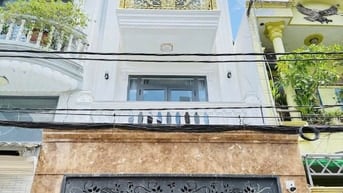 Chủ Nhà Cần Tiền Cho Con Du Học. Bán nhà Phạm Văn Hai dt 58m2 / 2t440