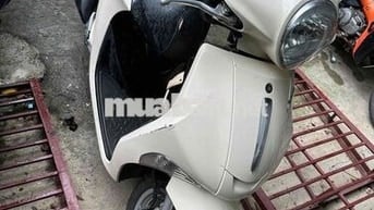 Bán xe như hình nhà nhiều xe không đi đến