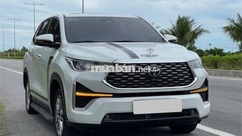 Toyota Innova Cross Hybrid 2024  lướt,còn Bảo hành