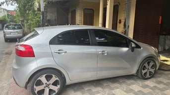 Kia Rio 2011 1.6 AT - 98000 km