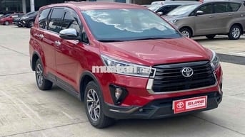 Toyota Innova 2021 Venturer - 22000 km