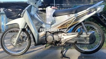 xe tâm huyết future neo sườn xám 2006