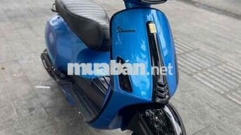 Vespa đèn vuông, bstp