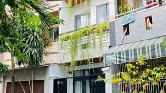 Nhà đẹp ở ngay tại hẻm oto Nơ Trang Long, P7, Bình Thạnh,sổ hồng riêng