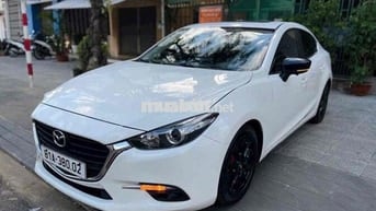Mazda 3 2017 1.5 AT Sedan - 100000 km