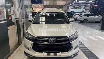 Toyota Innova 2019 Venturer - 62700 km