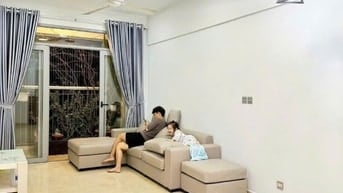 Căn hộ Oriental Plaza, Âu Cơ, Tân Phú: 11tr5/th,2p ngủ, 75m2, NT