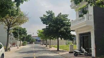 Lô Đất Mặt Tiền Ngộp Cần Bán Ngay VINCOM Dĩ An, dt 100m2 giá 2ty590