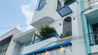 Nhà 3 Tầng đường Trần Quốc Toản, Q3- Chỉ 3 Tỷ 3/ 60m2- Sổ Hồng Riêng