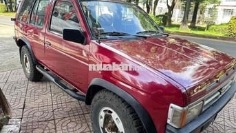 Nissan Pathfinder 1990 - 200000 km