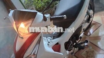 Bán xe máy future đời 2015 đang hoạt động tốt!