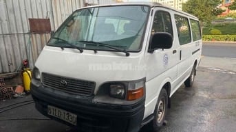 Toyota Hiace 2003 Van 6 chỗ 600 kg ko cấm giờ