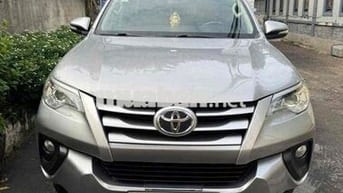 Toyota Fortuner 2017 2.4G 4x2 MT - 115000 km