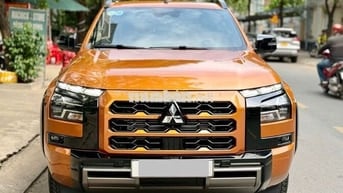 Bán Triton 2024 Athlete 4×4 mẫu mới odo 15,299 km