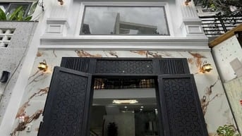 Nhà xây mới trệt lửng 3 lầu 1/ Đường số 19 F8 GV. Hẻm xe hơi