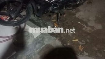 Xe nguyên zin máy móc mạnh êm bên let xăng vi vu