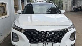 Hyundai Santa Fe 2019 2.2D Premium - 63000 km