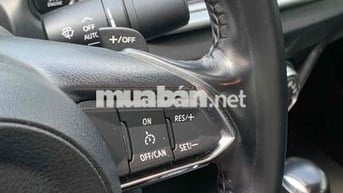 Mazda 3 2019 1.5L Luxury - 47000 km