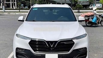 VinFast Lux SA 2.0 Premium 2.0 AT - 2019
