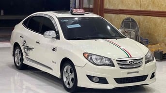 Hyundai Avante 2013 1.6 AT - 126396 km
