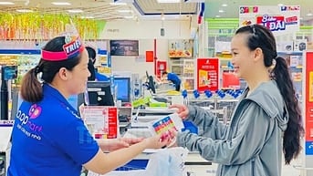 Dịp Hè Siêu Thị Tuyển Gấp NV Trung Tuổi Phụ Bán Hàng Đi Làm Ngay
