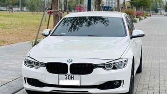 BMW 3 Series 2013 320i - 100000 km
