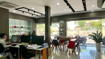 Cho thuê nhà mặt tiền Hồ Văn Huê, P.9, Q.Phú Nhuận giá 43tr