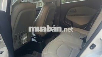 Kia Rio 2015 1.4 AT Sedan - 91000 km