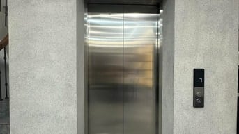 Bán nhà phố Kim Mã 7 tầng, thang máy, 70m2, ô tô tránh. 25,8 tỷ
