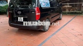 Hyundai Grand Starex 2007 Van 2.5 AT - 180000 km