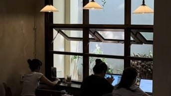 CẦN TUYỂN GẤP VÀI BẠN PHỤ BÁN CÀ PHÊ - ĐỒ UỐNG 