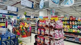 TUYỂN LIỀN (Tạp Vụ, Bán Hàng , Trực Quầy, …) ĐI LÀM NGAY 
