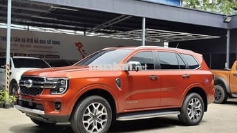 Ford Everest 2023 Titanium+ 2.0 AT 4x4 - 50000 km