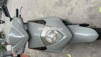 nhà dư 1 chiếc xe cần bán cho ai mua đi làm
