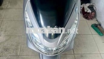 pcx 2014 đèn led 125cc rất đẹp! chạy là mê.