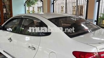 Hyundai Avante 2011 1.6 MT - 160000 km