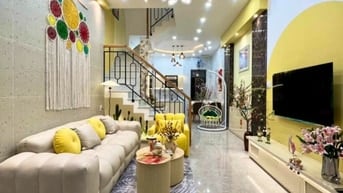 Định cư Mỹ bán nhà 60m2,1 trệt 2 lầu,SHR,1 tỷ 280,huỳnh mẫn đạt,p3,Q5