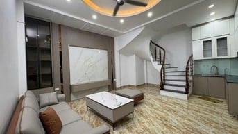 Nhà ngõ nông đẹp hiếm Tôn Đức Thắng, DT 30m2 6 tầng MT 6m, Giá 9 tỷ