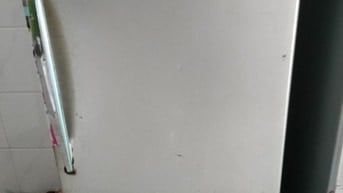 Bán tủ lạnh đã qua sử dụng , đang sử dụng bình thuờng